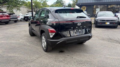 2024 Hyundai Kona SE