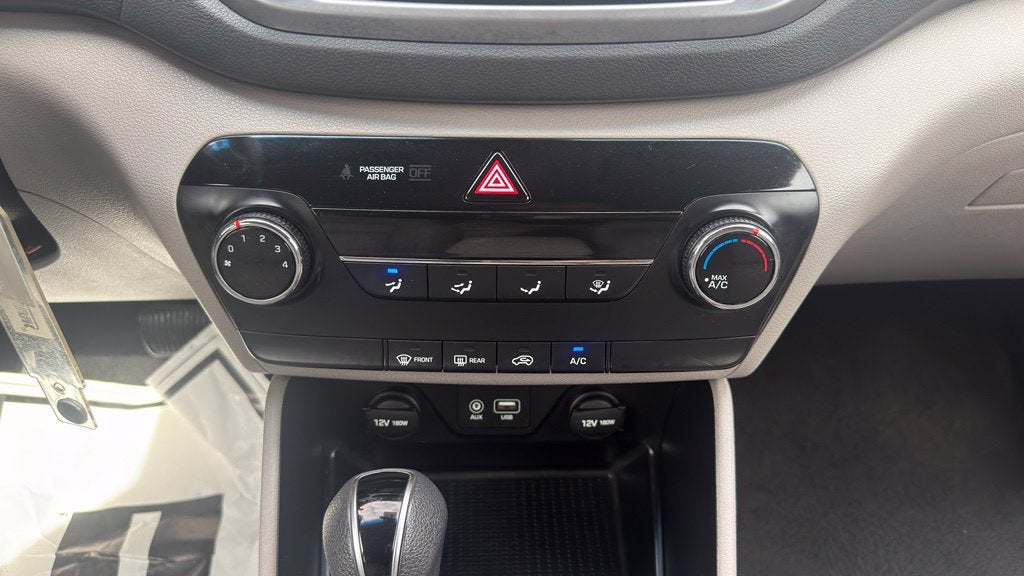 2016 Hyundai Tucson SE