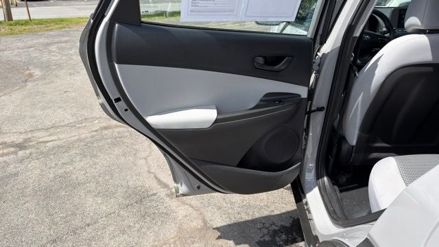 2023 Hyundai Kona SE