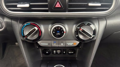 2021 Hyundai Kona SEL Plus