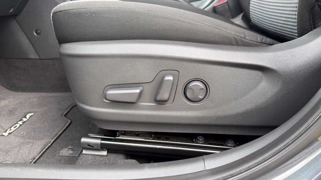 2021 Hyundai Kona SEL Plus