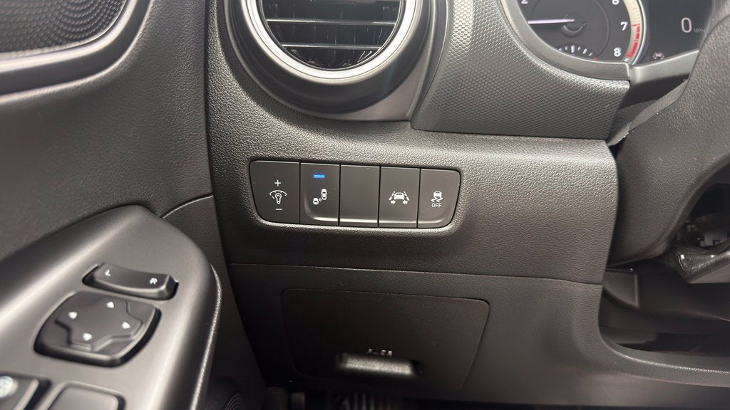 2021 Hyundai Kona SEL Plus