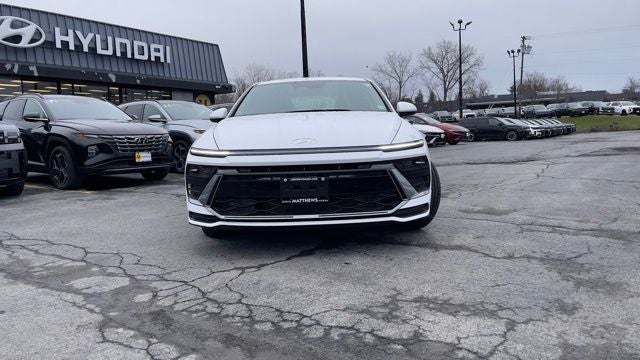 2025 Hyundai Sonata SE