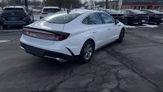 2025 Hyundai Sonata SE
