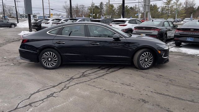 2023 Hyundai Sonata Hybrid Limited
