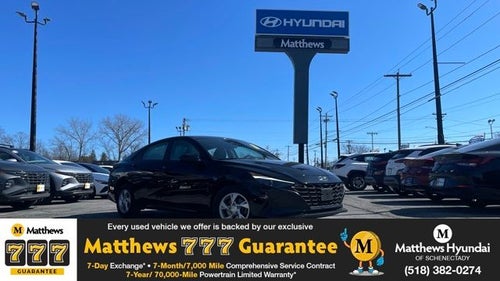 2023 Hyundai Elantra SE