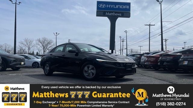 2025 Hyundai Elantra SE