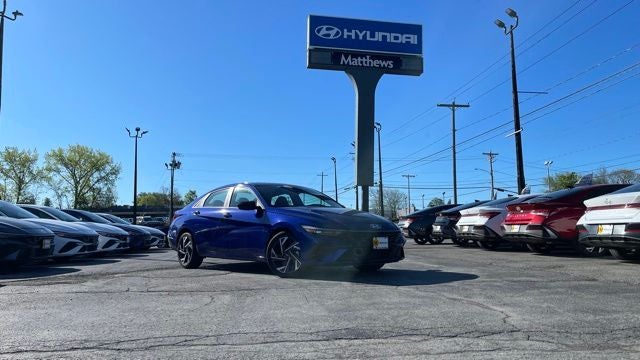 2025 Hyundai Elantra SEL Sport