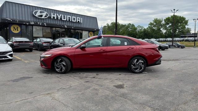 2025 Hyundai Elantra SEL Sport