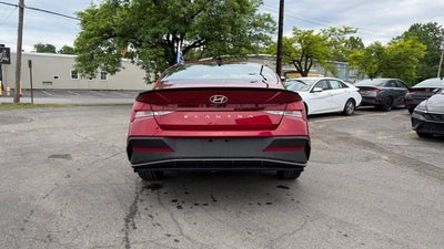 2025 Hyundai Elantra SEL Sport