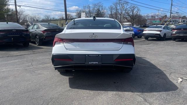 2025 Hyundai Elantra Limited