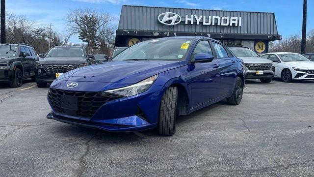 2022 Hyundai Elantra SEL