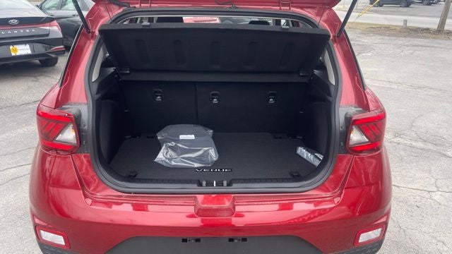 2025 Hyundai Venue SE