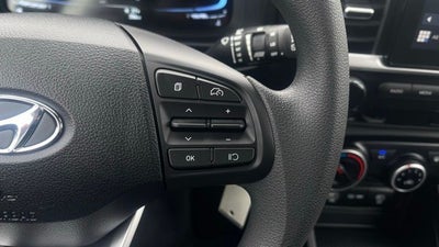 2025 Hyundai Venue SE