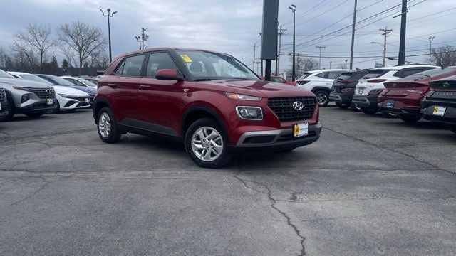 2025 Hyundai Venue SE