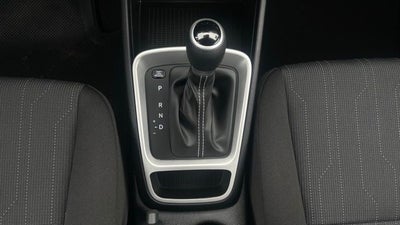 2025 Hyundai Venue SE