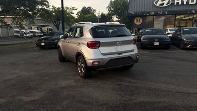 2024 Hyundai Venue SEL