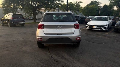 2024 Hyundai Venue SEL