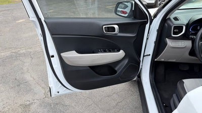 2024 Hyundai Venue SEL