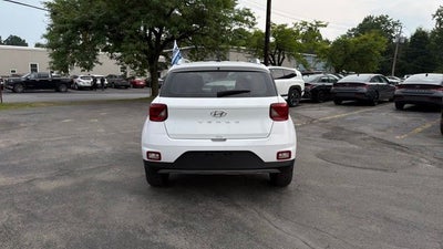 2024 Hyundai Venue SEL