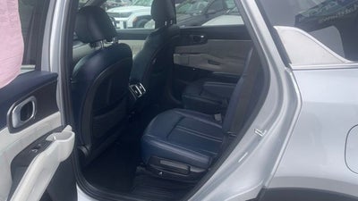 2022 Kia Sorento Plug-In Hybrid SX Prestige