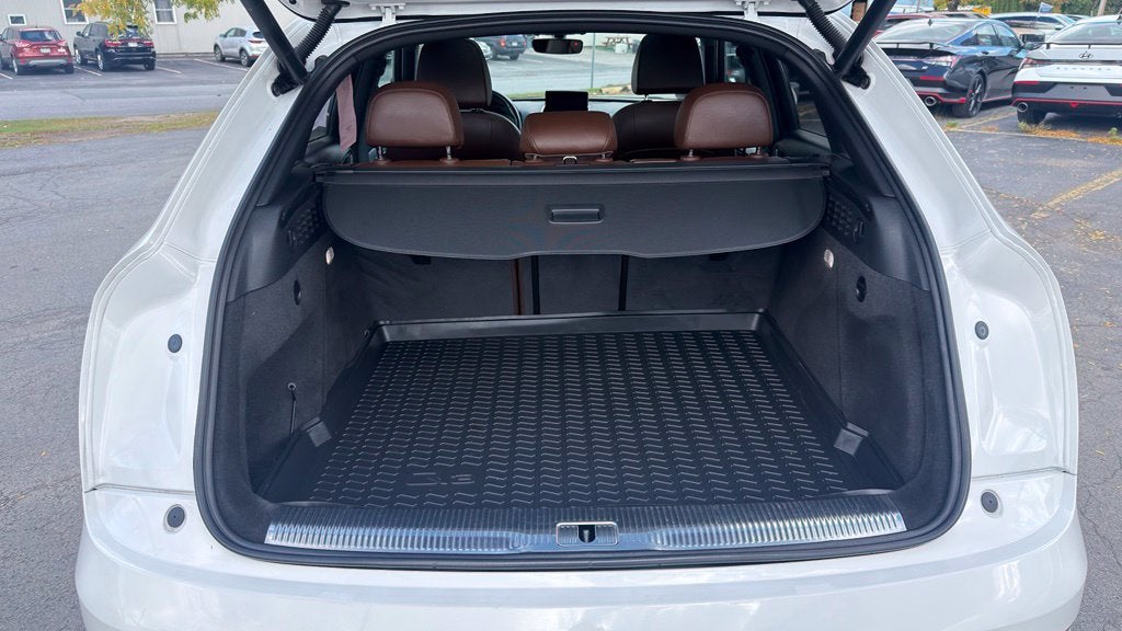 2018 Audi Q3 2.0T Premium Plus quattro