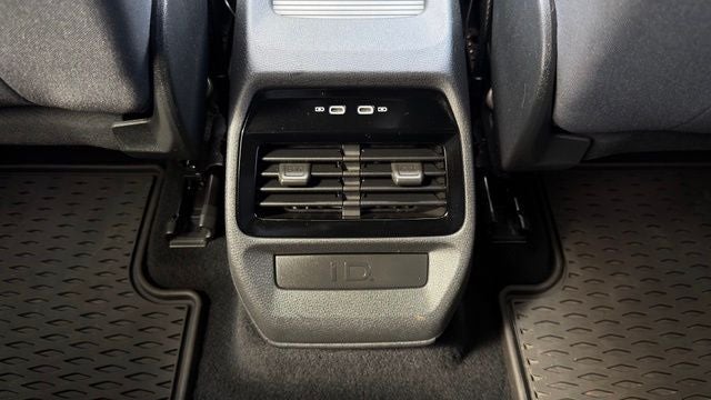 2022 Volkswagen ID.4 Pro