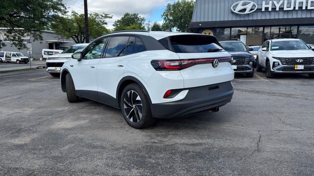 2022 Volkswagen ID.4 Pro