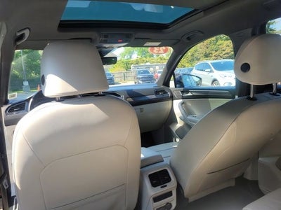 2023 Volkswagen Tiguan 2.0T SEL R-Line