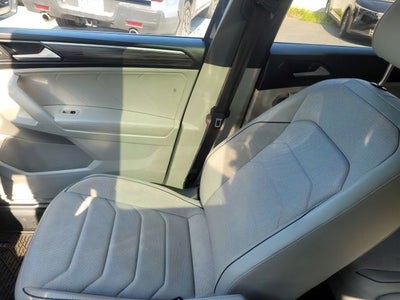 2023 Volkswagen Tiguan 2.0T SEL R-Line