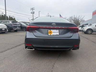 2019 Toyota Avalon XLE