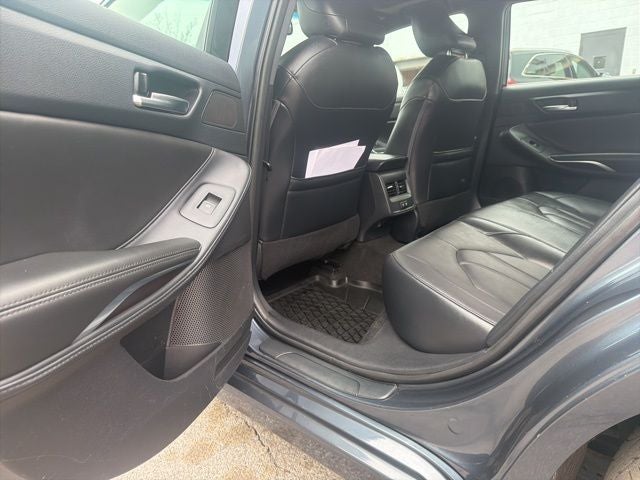 2019 Toyota Avalon XLE
