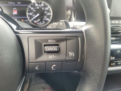 2022 Nissan Pathfinder S