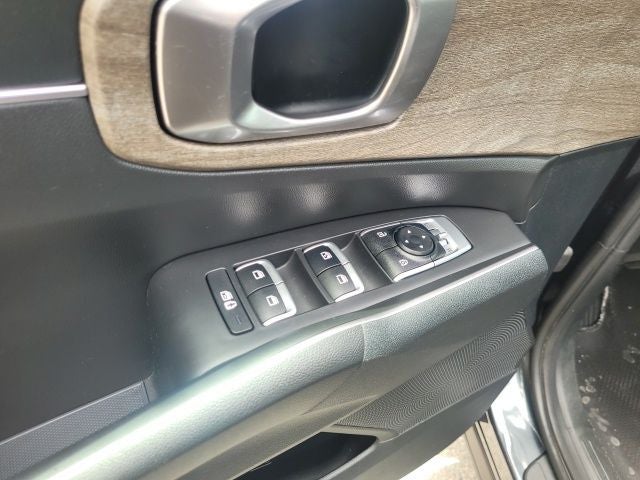 2023 Kia Sorento X-Line S