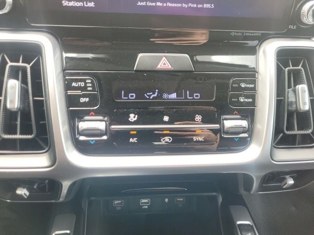 2023 Kia Sorento X-Line S