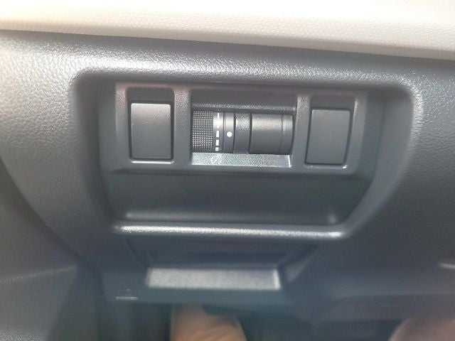 2025 Subaru Forester Base