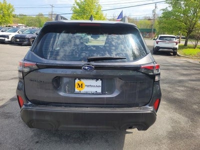 2025 Subaru Forester Base