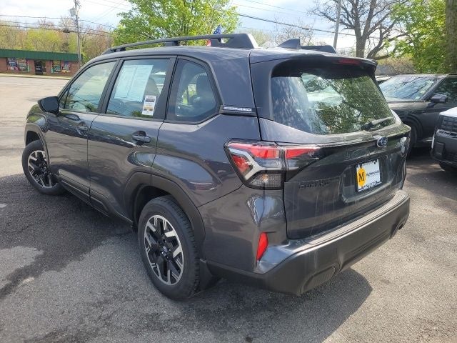 2025 Subaru Forester Base