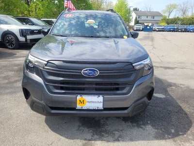 2025 Subaru Forester Base