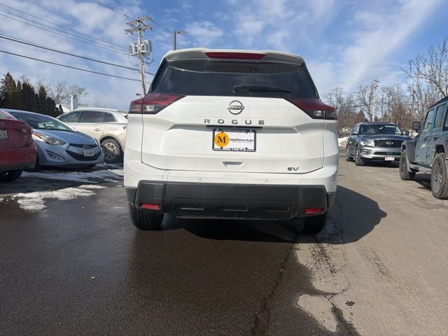 2024 Nissan Rogue SV