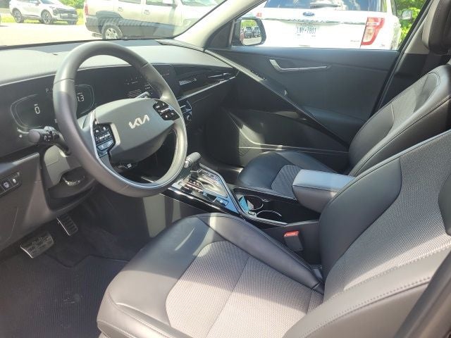 2025 Kia Niro EX Touring