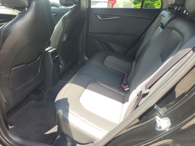 2025 Kia Niro EX Touring