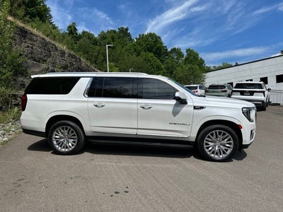 2023 GMC Yukon XL Denali