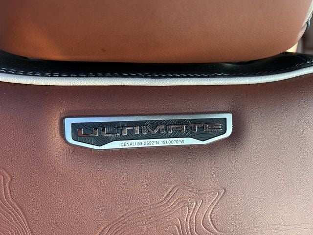 2023 GMC Yukon XL Denali Ultimate