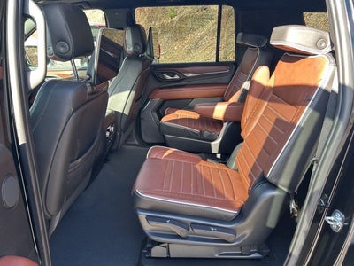 2023 GMC Yukon XL Denali Ultimate