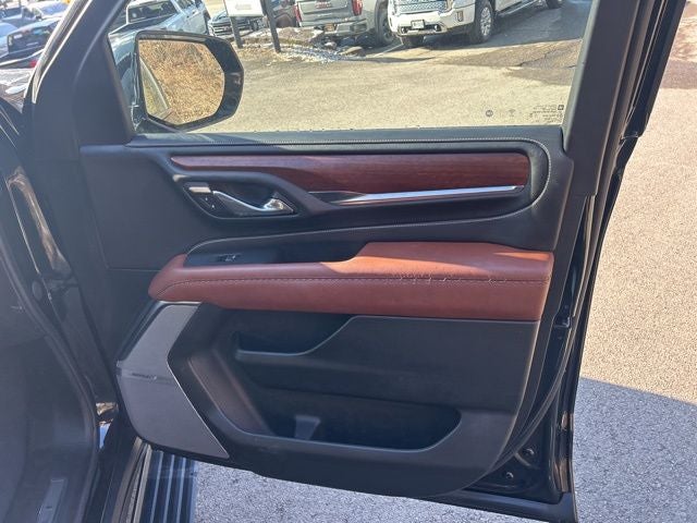 2023 GMC Yukon XL Denali Ultimate