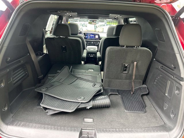 2025 Chevrolet Traverse LT 2LT