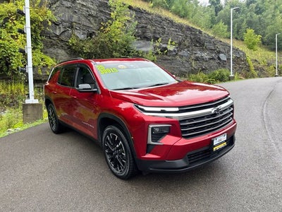 2025 Chevrolet Traverse LT 2LT
