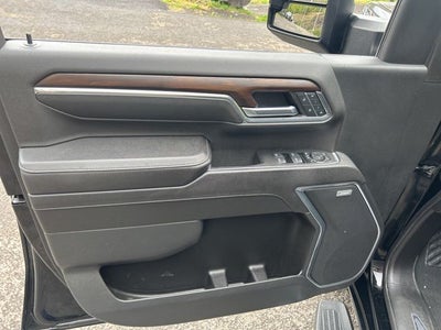 2024 GMC Sierra 2500HD SLT
