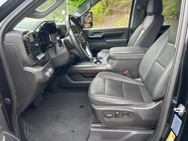 2024 GMC Sierra 2500HD SLT